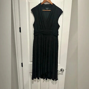 Perceptions New York Long Dress Color Black Sleeveless Dress Size Large high/lo